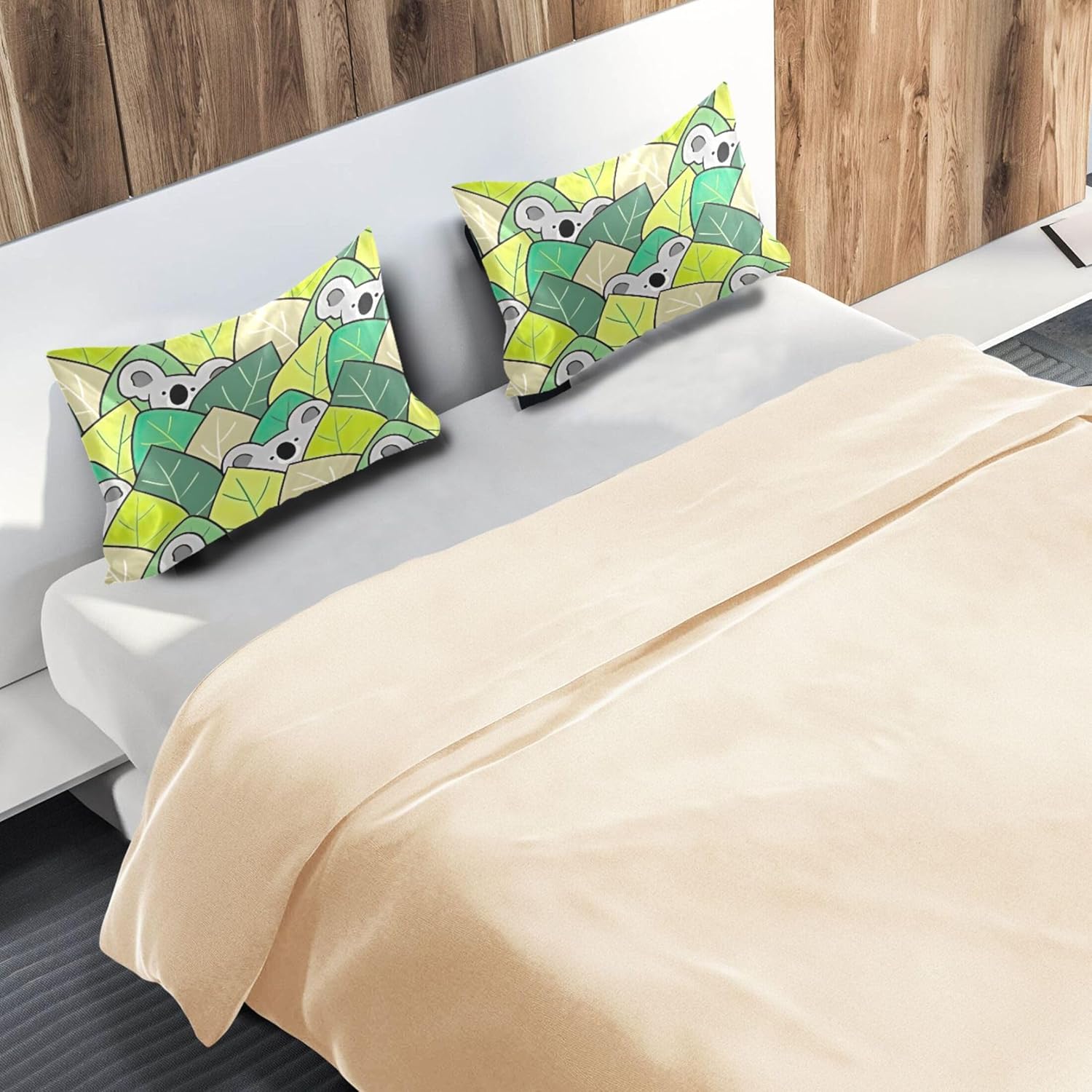 TSENQUE Cartoon Koala Bear Leaf Sateen Pillowcase 1